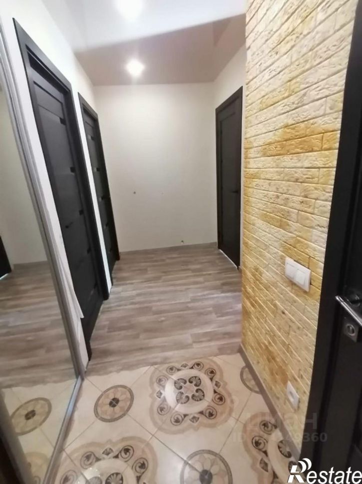 3-комн квартира б-р Строителей, 20,  д. 20