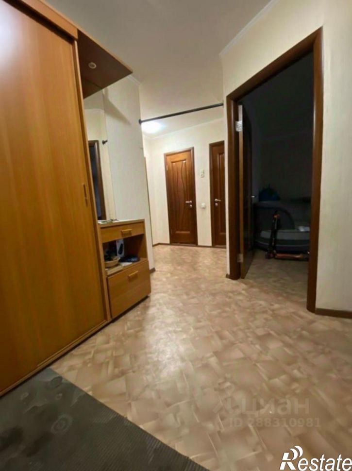 3-комн квартира ул Шамиля Усманова, 135/49,  д. 135/49