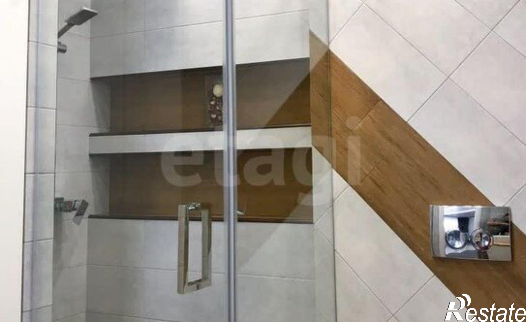 Купить квартиру за 11 195 000 рублей на ул Портовая, 3