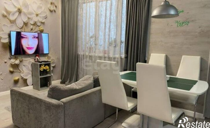 2-комн квартира пр-кт Сююмбике, 40Е,  д. 40Е