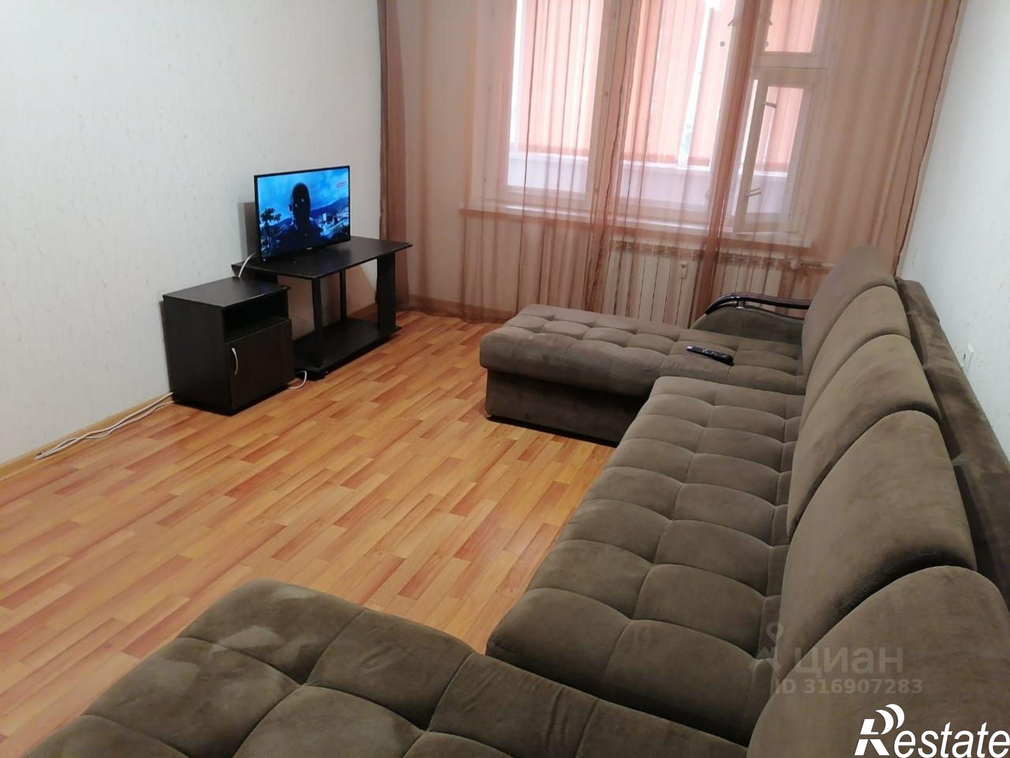 Сдать квартиру за 37 000 рублей на ул Шамиля Усманова, 118А