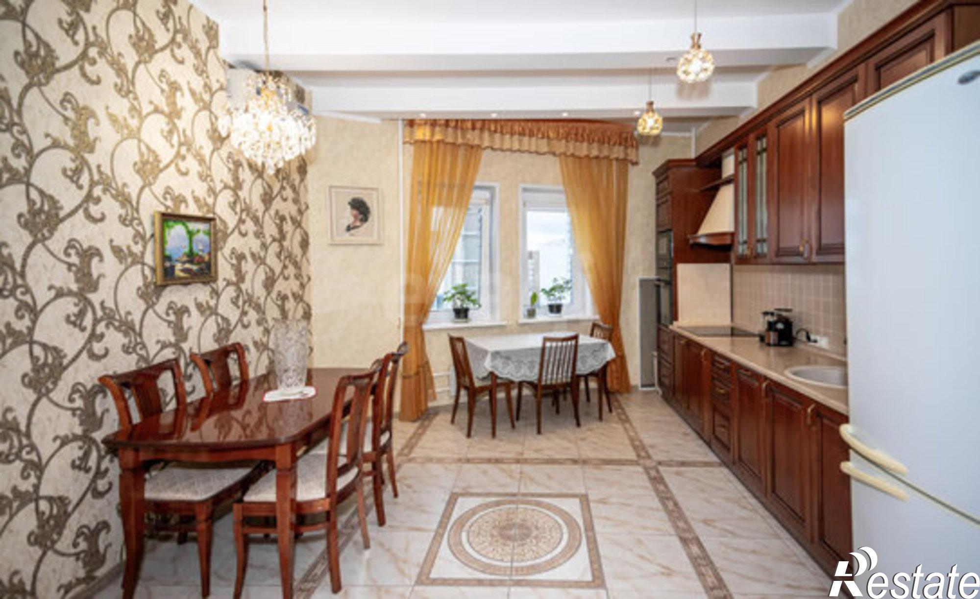 Купить квартиру за 10 200 000 рублей на б-р им Хусаина Ямашева, 22