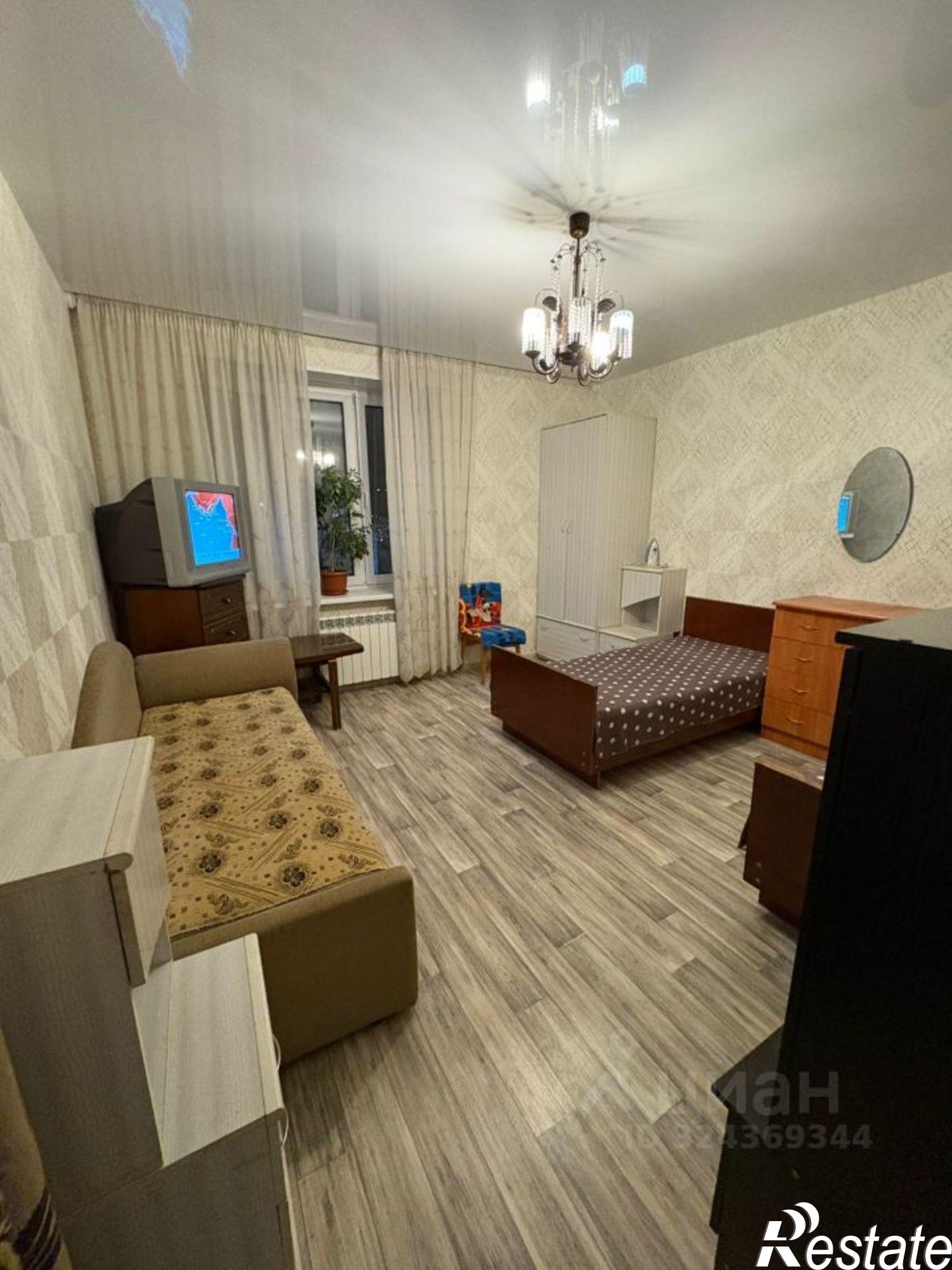 Сдать квартиру за 70 000 рублей на пр-кт Раиса Беляева, 42