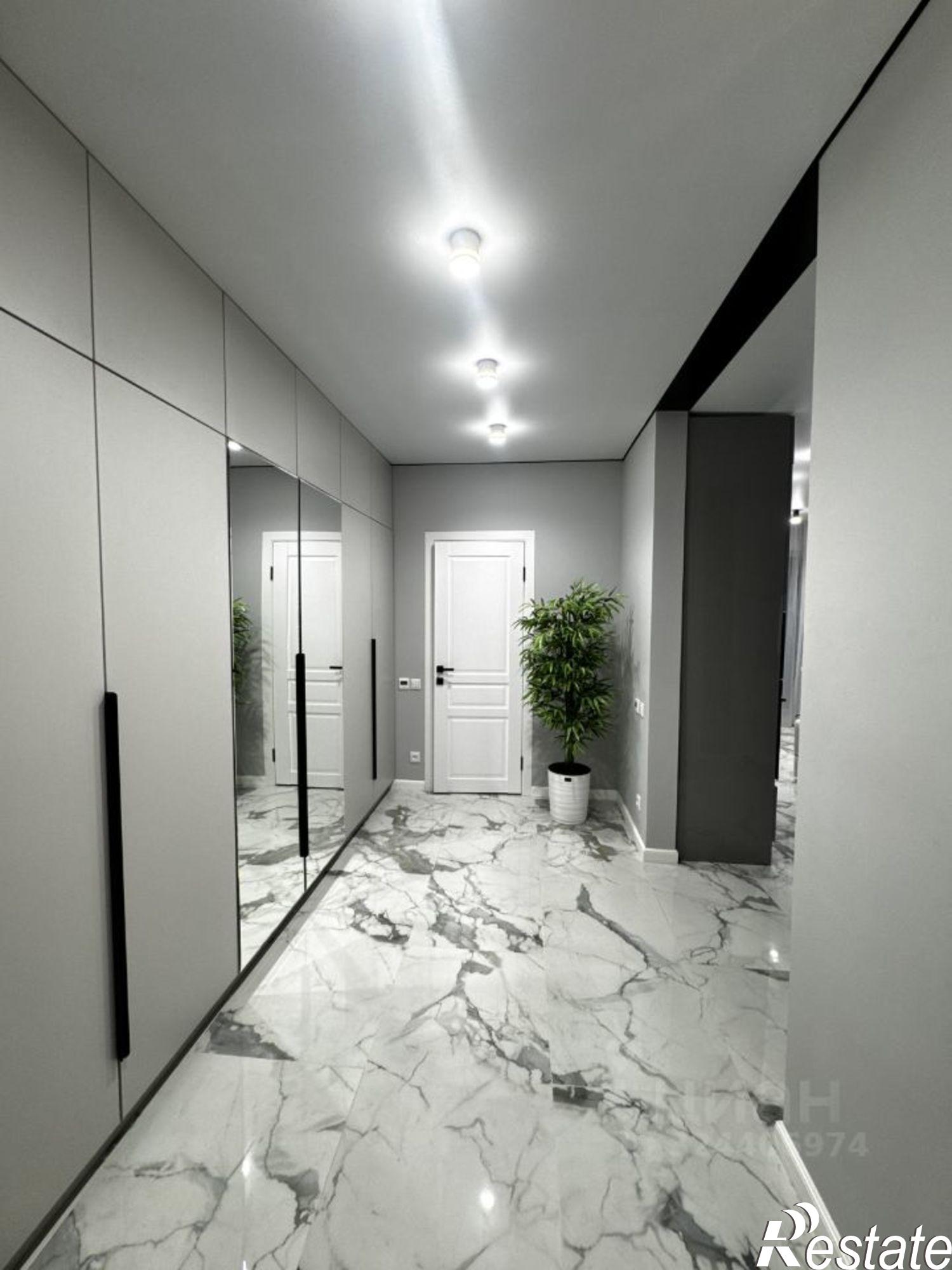 Купить квартиру за 13 000 000 рублей на Набережночелнинский пр-кт, 1