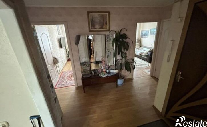 4-комн квартира ул Шамиля Усманова, 12,  д. 12