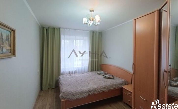 3-комн квартира ул Шамиля Усманова, 8,  д. 8