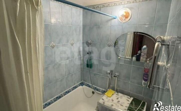 2-комн квартира б-р 60-летия Октября, 7,  д. 7