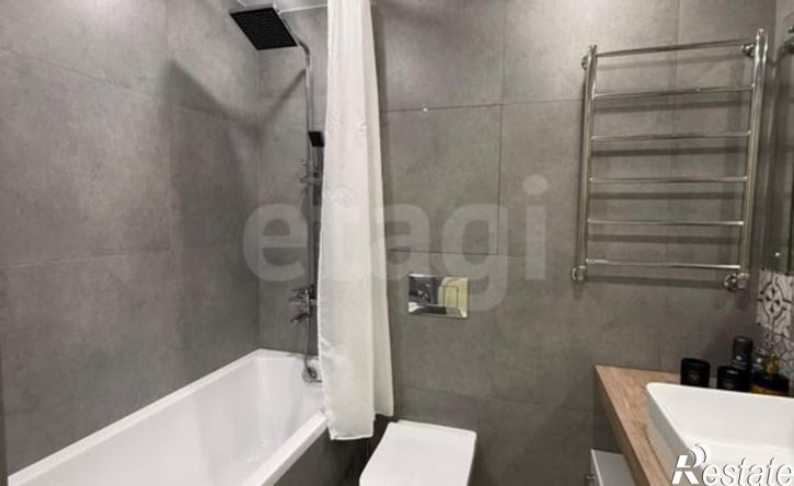 3-комн квартира пр-кт Дружбы Народов, 1,  д. 1