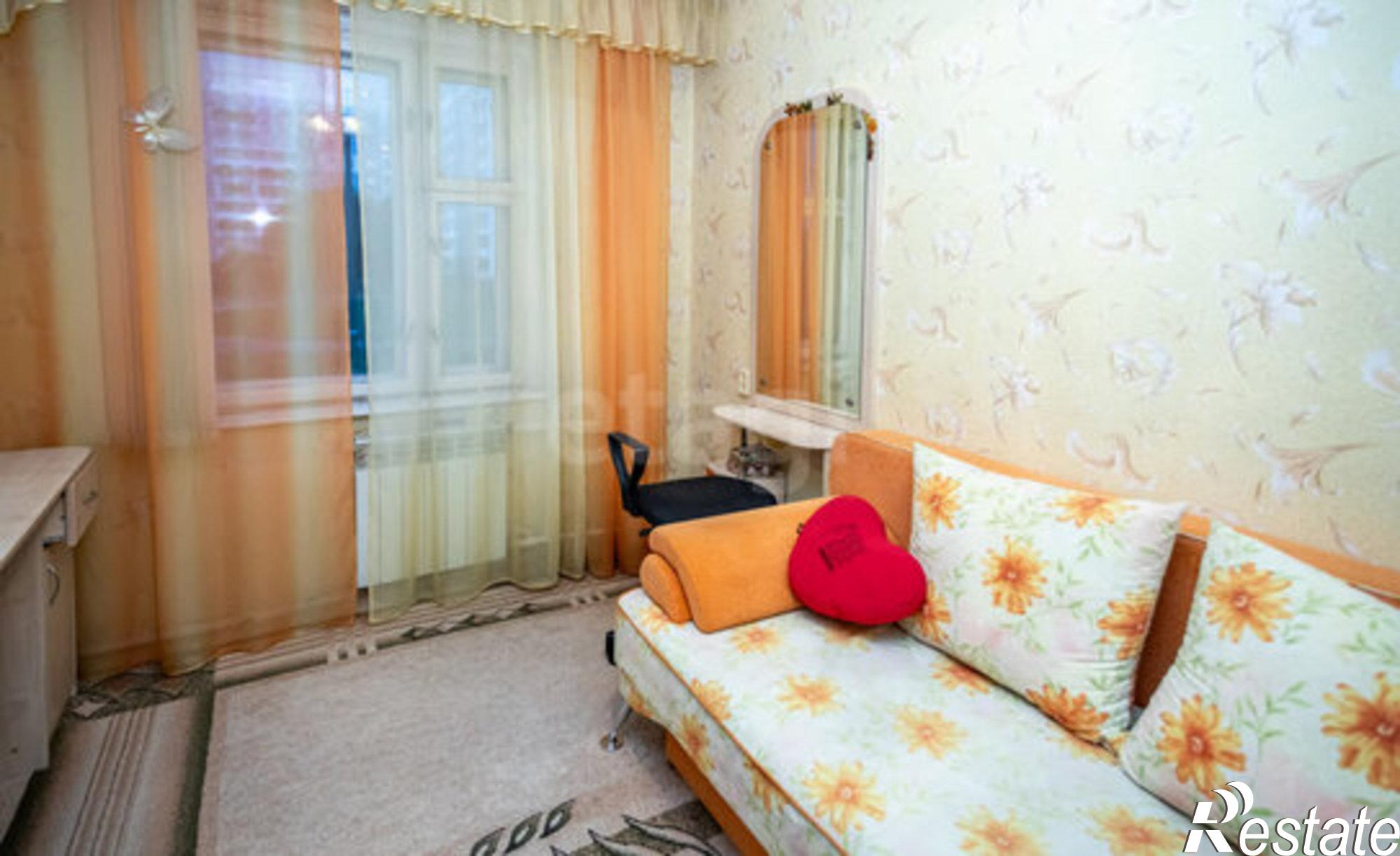 Купить квартиру за 6 930 000 рублей на ул Раскольникова, 49В