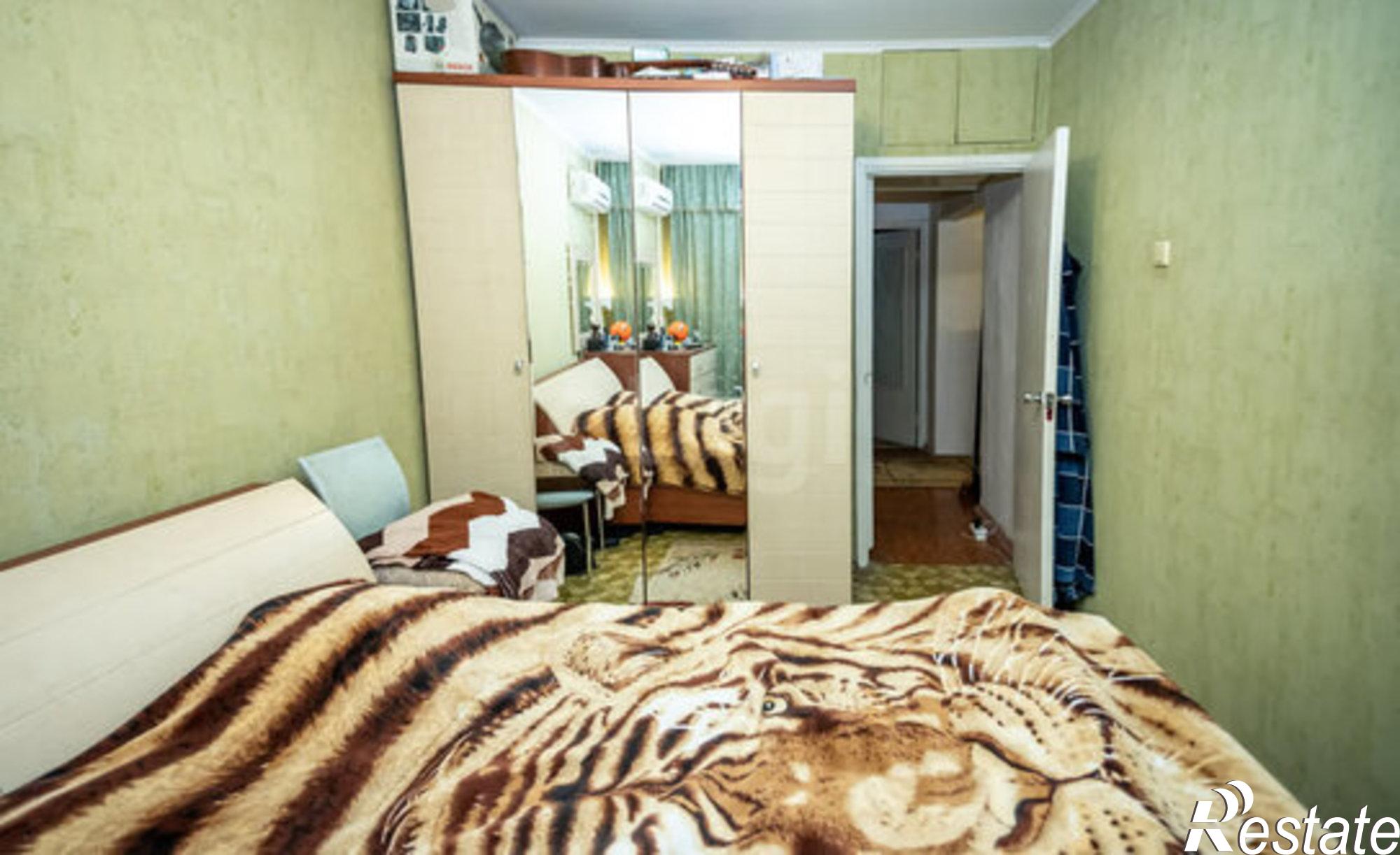 Купить квартиру за 6 930 000 рублей на ул Раскольникова, 49В