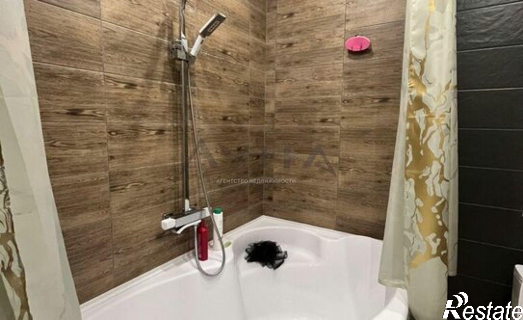 Купить квартиру за 7 399 000 рублей на ул им Низаметдинова Р.М., 1В