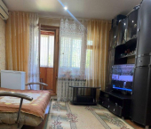 1-комн, 31кв м, этаж 1/5 пр-кт Яшьлек, 29