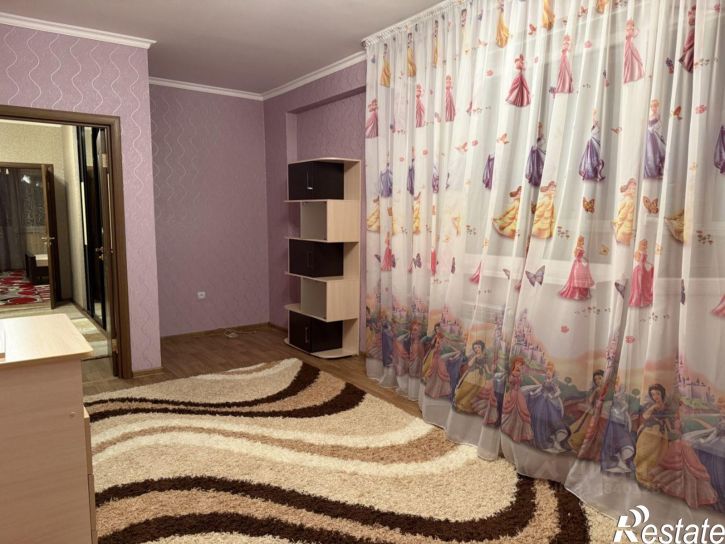 3-комн квартира ул Раскольникова, 51,  д. 51