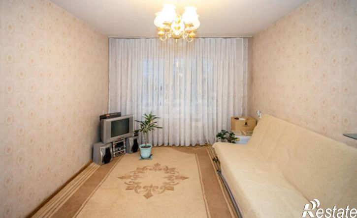 3-комн квартира ул Раскольникова, 49В,  д. 49В