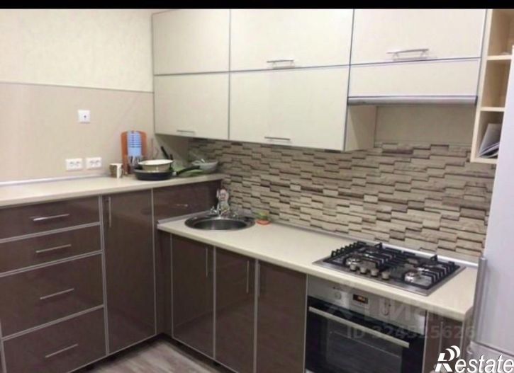 2-комн квартира Автозаводский пр-кт, 40/105,  д. 40/105