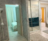 3-комн, 53кв м, этаж 4/9 пр-кт Раиса Беляева, 21