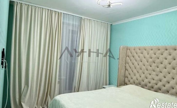 3-комн квартира пр-кт Раиса Беляева, 21,  д. 21