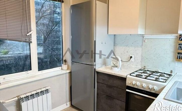 3-комн квартира пр-кт Раиса Беляева, 21,  д. 21