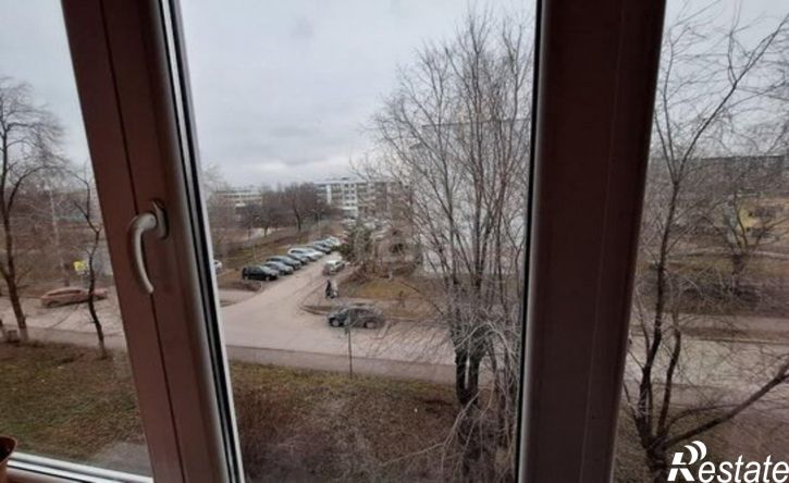 2-комн квартира Молодежный б-р, 3,  д. 3