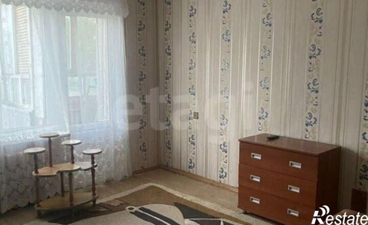 3-комн квартира ул им Комарова, 4,  д. 4