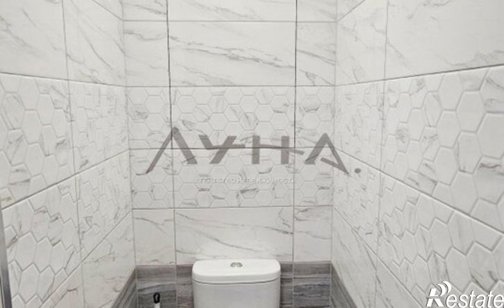 2-комн квартира б-р Томази Кереселидзе, 6/99,  д. 6/99