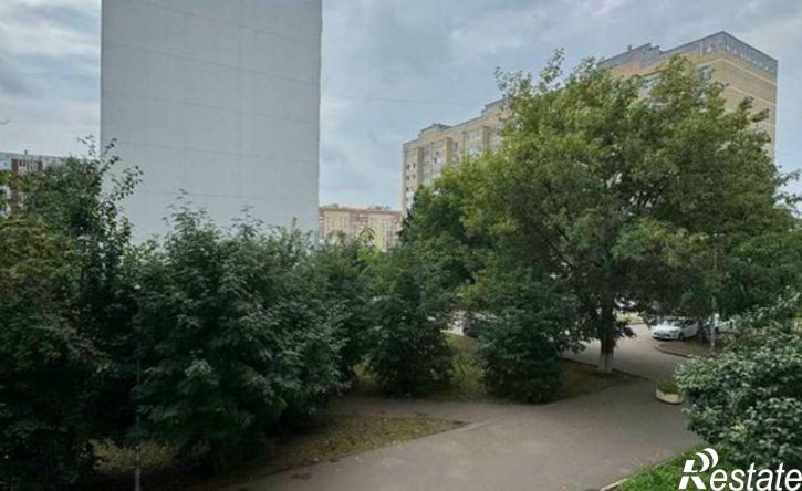 3-комн квартира ул Шамиля Усманова, 8,  д. 8
