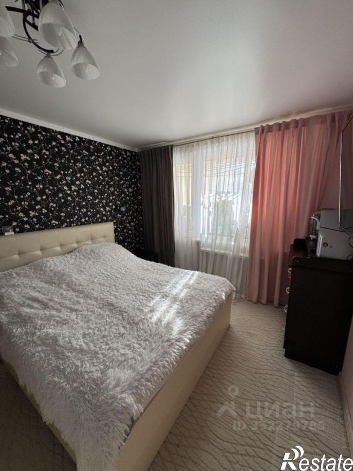 2-комн квартира б-р Строителей, 14,  д. 14