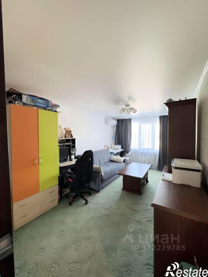 2-комн квартира б-р Строителей, 14,  д. 14