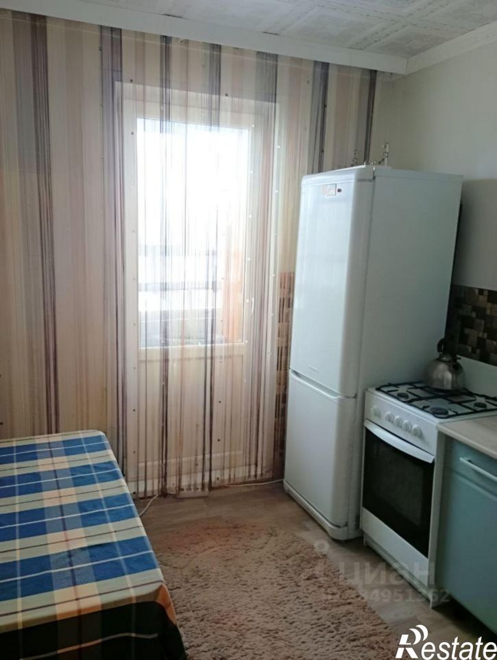 1-комн квартира пр-кт Раиса Беляева, 8,  д. 8