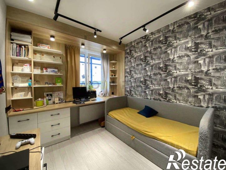 3-комн квартира Вторая Береговая улица, 33,  д. 33