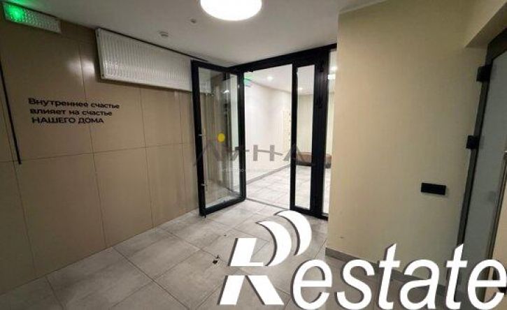4-комн квартира Московский проспект, 35А,  д. 35А