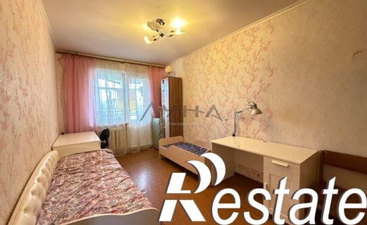 3-комн квартира б-р Юных Ленинцев, 5,  д. 5