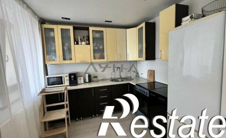 3-комн квартира пр-кт Сююмбике, 28,  д. 28